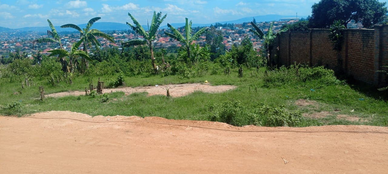 Plot for sale - Kanombe, Gasabo